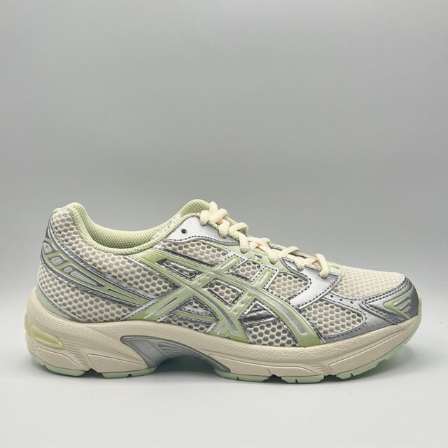 ASICS | 15435 N Scottsdale Road Suite 110 Scottsdale, AZ 85054 M