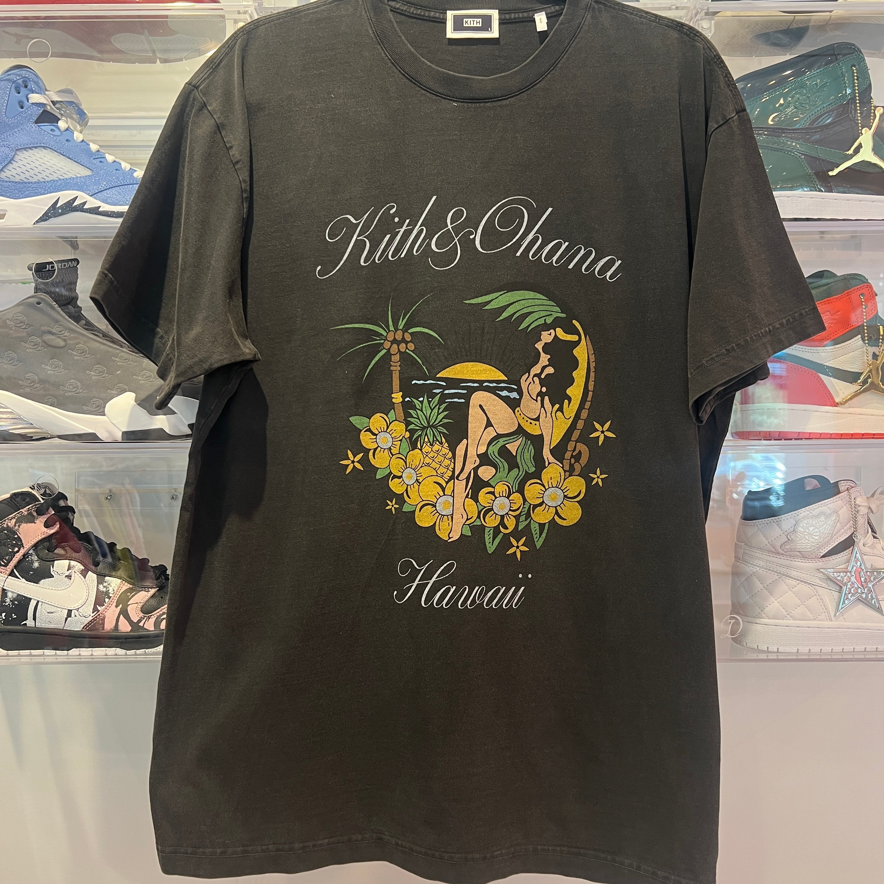 Kith Hawaii Ohana Tee | 15435 N Scottsdale Road Suite 110 