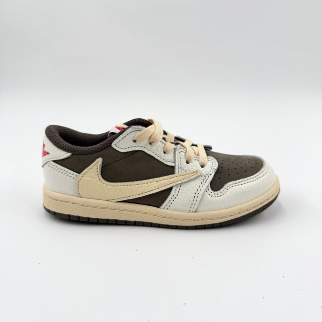 Travis Scott | 15435 N Scottsdale Road Suite 110 Scottsdale, AZ